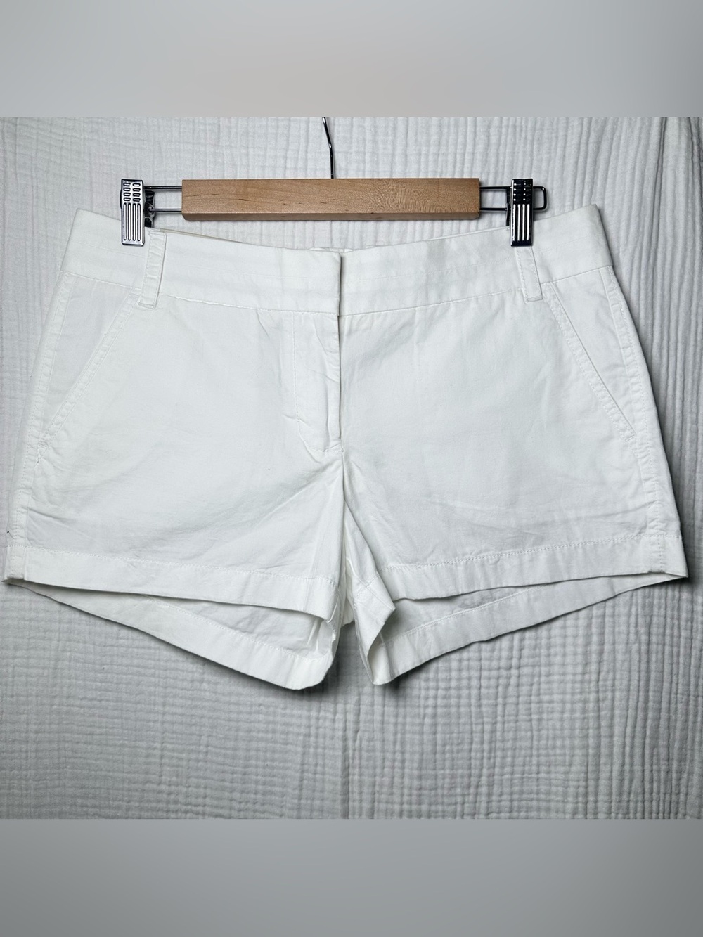 J. Crew White Chino City Shorts-Women Sz 6-3” Inseam-Mid Rise-100% Cotton NWT